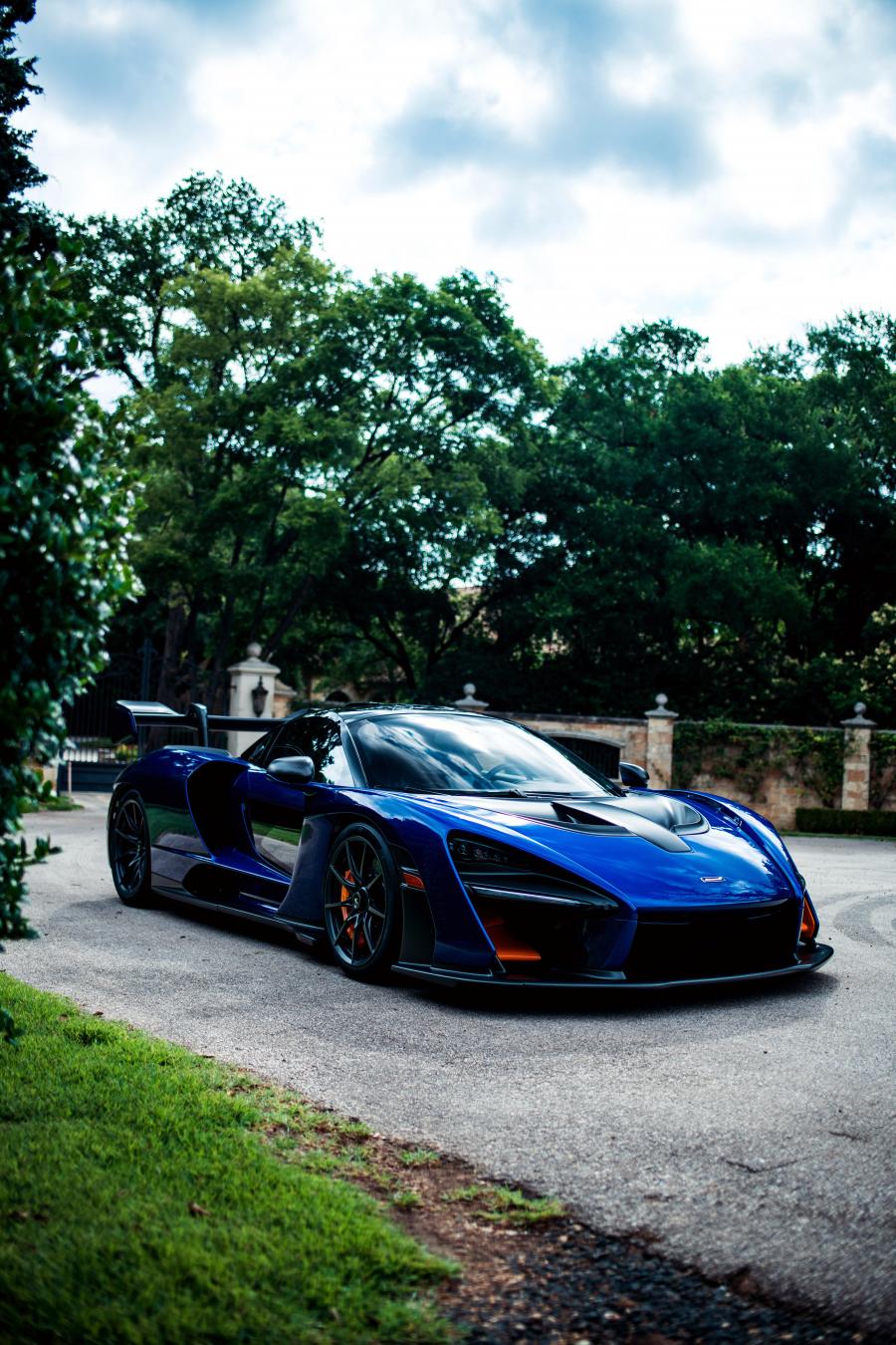  McLaren Senna (P15) 2019 года  (NA) (фото 3 из 44)